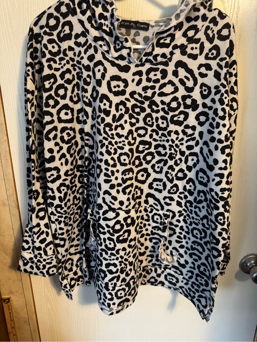 Kim & Cami Black and White Leopard Print Hoodie